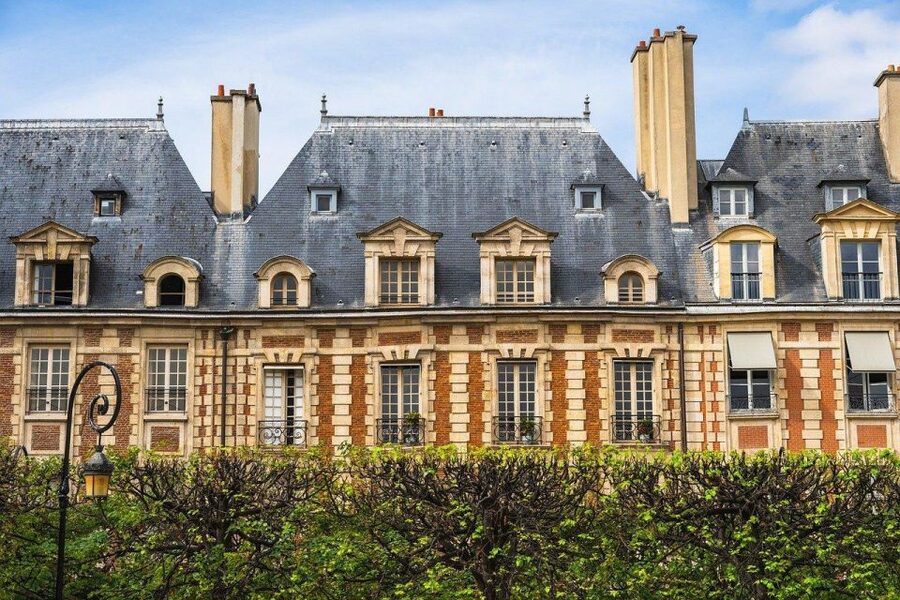 Paris: Le Marais Highlights Guided Small Group Walking Tour - Key Points at a Glance
