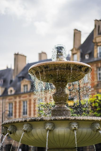 Paris: Le Marais Highlights Guided Small Group Walking Tour - Philippe Auguste’s Wall and Medieval Paris
