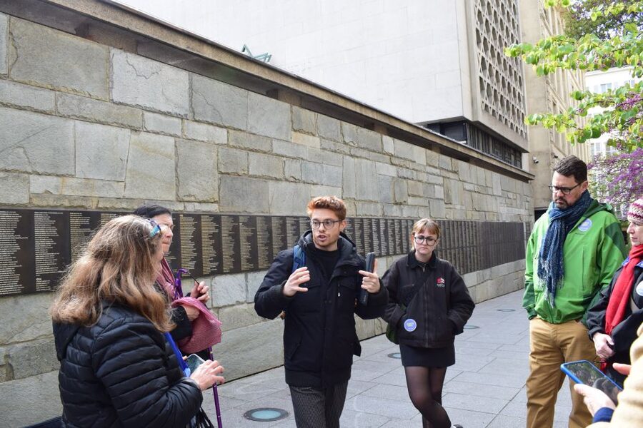 Paris: Le Marais & Montmartre Jewish History Walking Tour - Why this Paris walk is different
