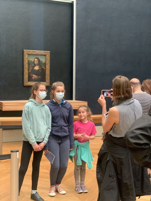 Paris Louvre: 2-Hour Private Tour for Groups or Families - Key points to know before booking