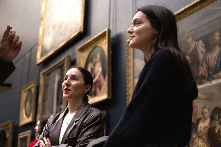 Paris: Louvre Masterpieces Tour with Pre-Reserved Tickets - Italian Renaissance Highlights