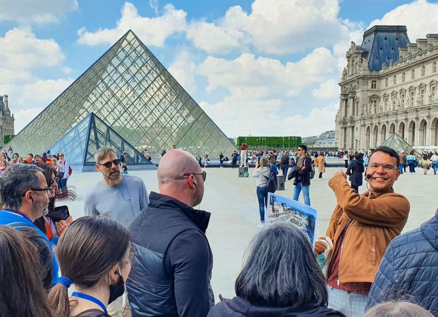Paris: Louvre Mona Lisa Discovery Guided Tour with Ticket - Practical rules inside the museum