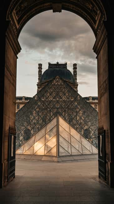 Paris: Louvre Mona Lisa Discovery Guided Tour with Ticket - Who should book this Louvre experience?