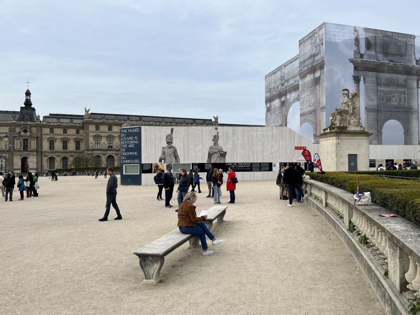 Paris: Louvre Museum Guided Tour - The Mona Lisa without losing the plot