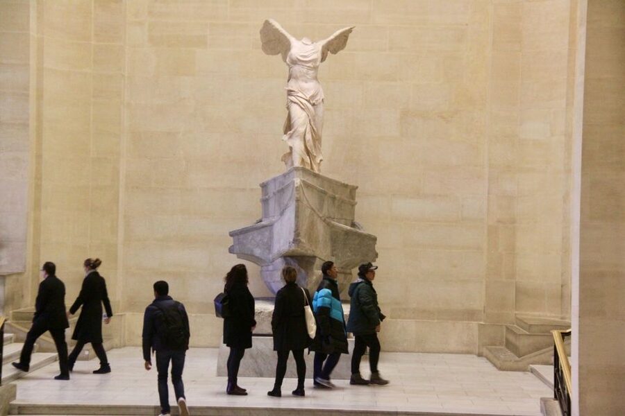 Paris: Louvre Museum Highlights and Mona Lisa Tour - Venus de Milo and the ancient Greek collection