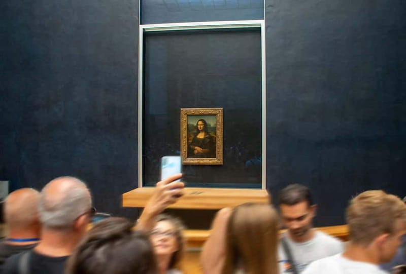 Paris: Louvre Museum Highlights Small-Group Guided Tour - What the guides add to the art