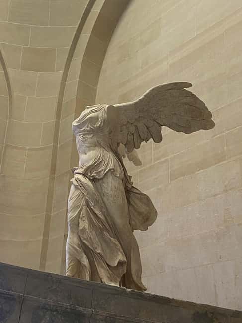 Paris: Louvre Museum Hosted Entry & Masterpieces Audio Guide - Who will get the most from this Louvre option
