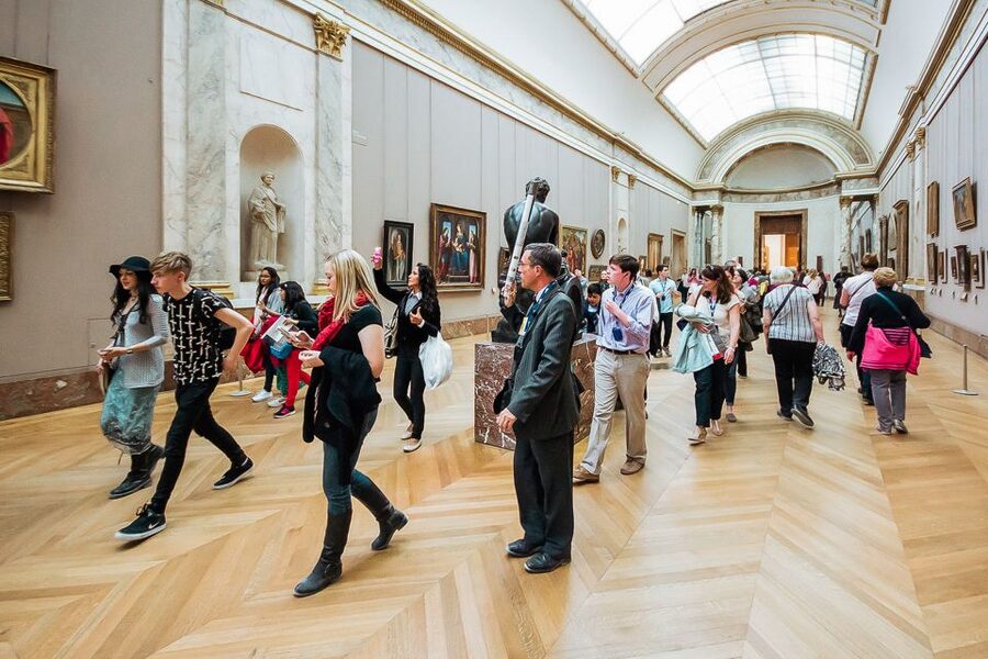 Paris: Louvre Museum Timed-Entrance Ticket - The first hour: choose a route before the museum chooses one for you