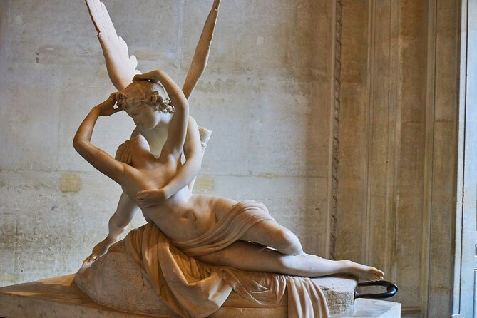 Paris Louvre Small Group Tour with Pre-Reserved Tickets - A brisk pace, stairs, and limited time