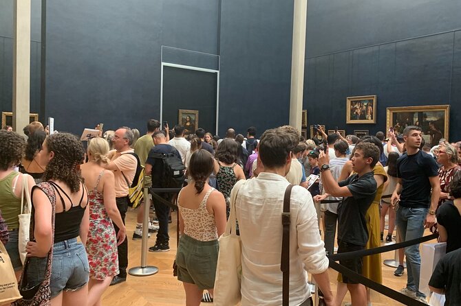 Paris Louvre Small Group Tour with Pre-Reserved Tickets - What the $59.62 price covers