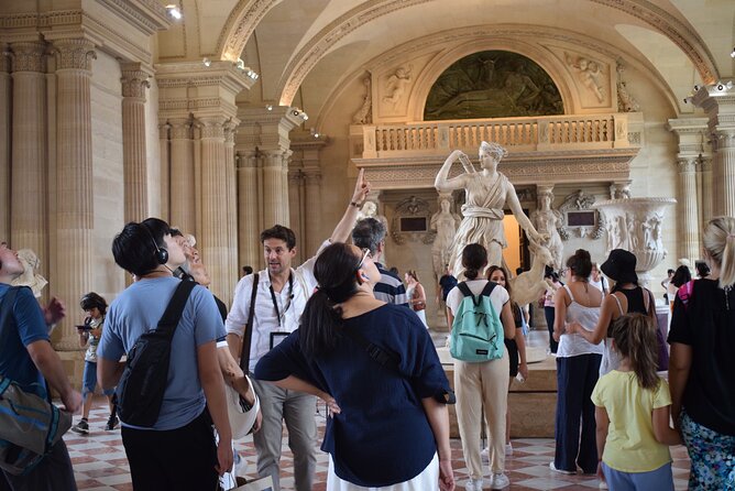 Paris Louvre Small Group Tour with Pre-Reserved Tickets - Two hours with the Louvre’s essential works