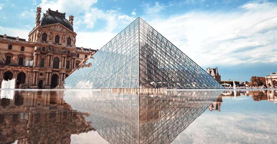 Paris: Louvre Ticket with Audioguide App and Seine Cruise - Seeing Paris From the Seine