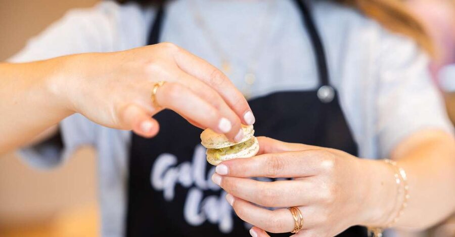 Paris: Macaron Class at Galeries Lafayette - Marie and the value of a good pastry teacher