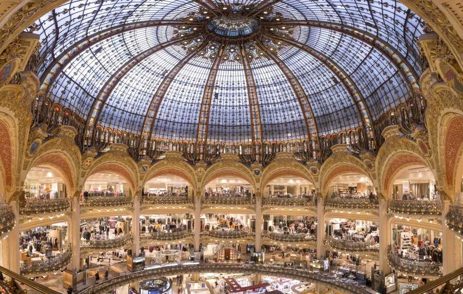 Paris: Macaron Class at Galeries Lafayette - What to bring, and what to watch for