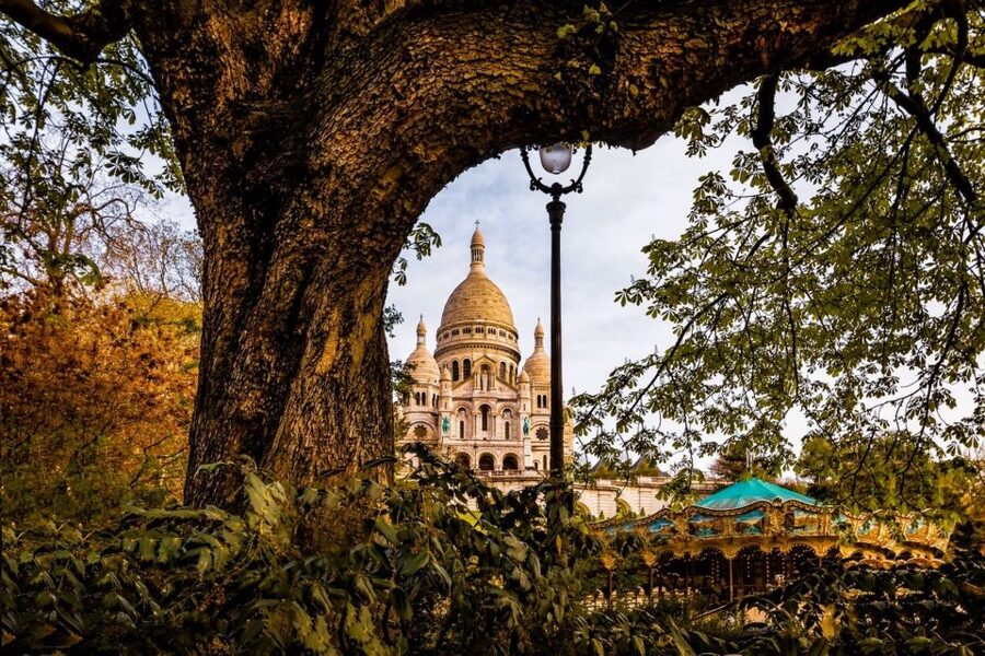 Paris: Montmartre Culture and Local Pastries Walking Tour - Key points at a glance