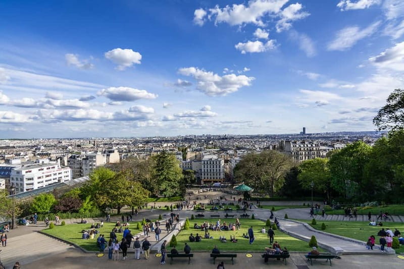 Paris: Montmartre Highlights Walking Tour with a Local Guide - Bateau-Lavoir, where modern art changed direction