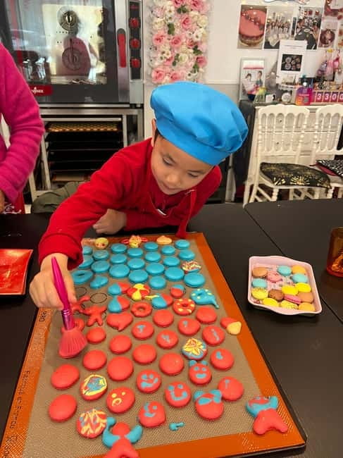 Paris: Montmartre Macaron Baking Workshop - Is $150 a Fair Price?