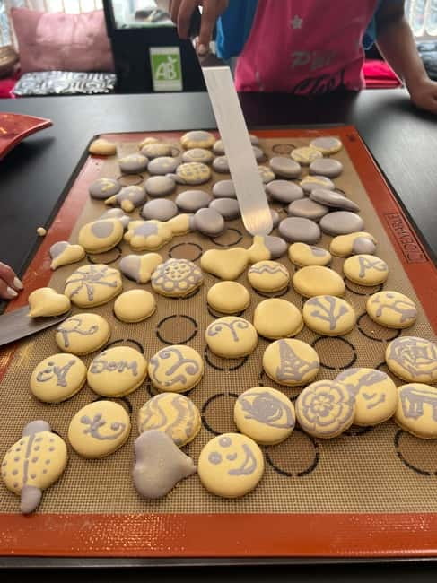 Paris: Montmartre Macaron Baking Workshop - What You Take Home