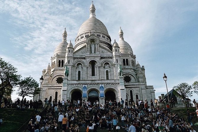 Paris Montmartre & Sacre Coeur Semi-Private Guided Tour 12ppl Max - The wild garden and Montmartre’s last vineyard