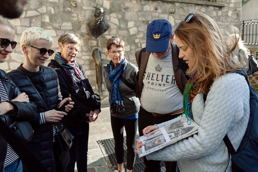 Paris: Montmartre Street Art Tour with an Artist - Key points to know before you book