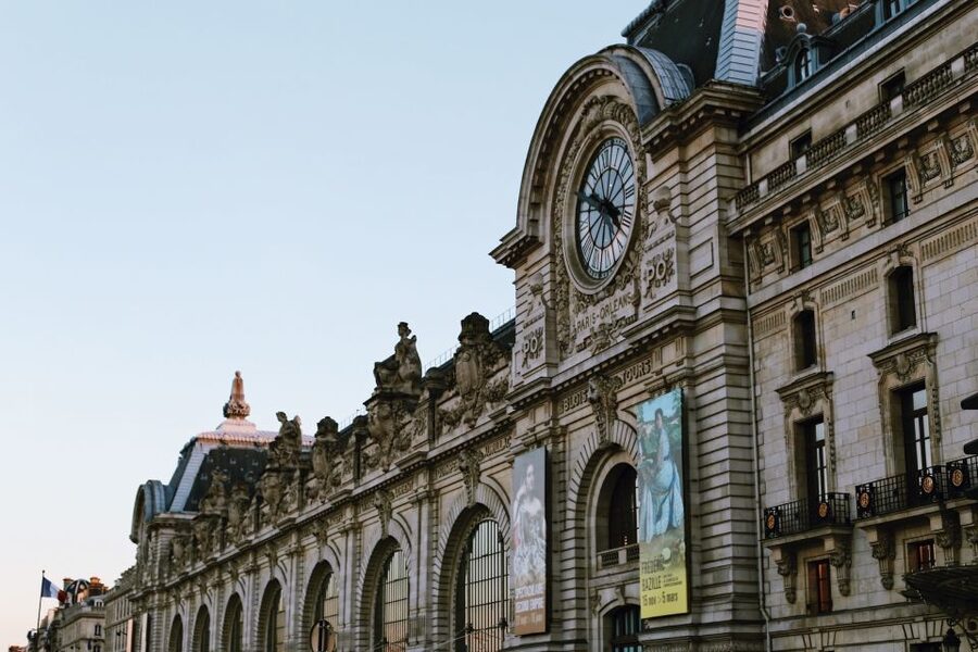 Paris: Musée d'Orsay Guided Tour with Ticket - Meeting Monet, Manet, Renoir, Cézanne, and Gauguin