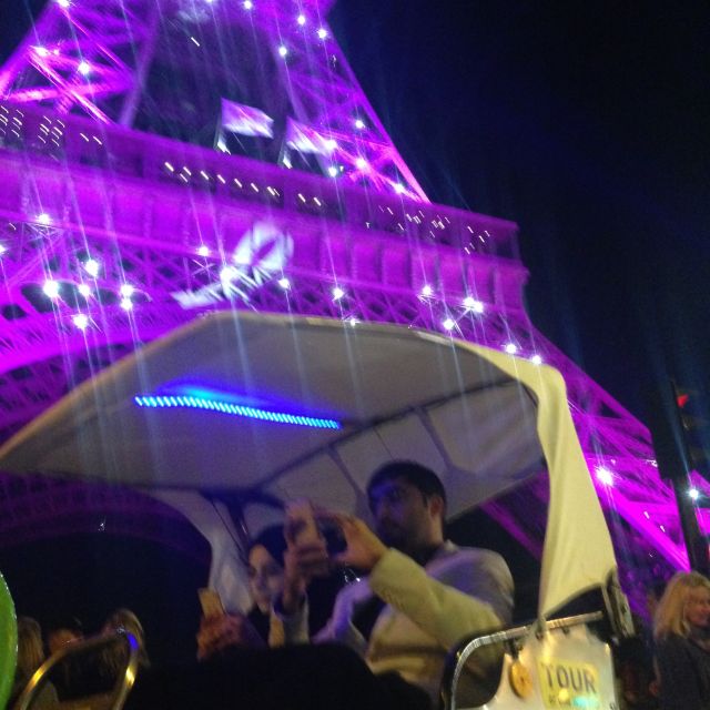 Paris: Nighttime Tuk-Tuk Tour - Choosing between one hour and two