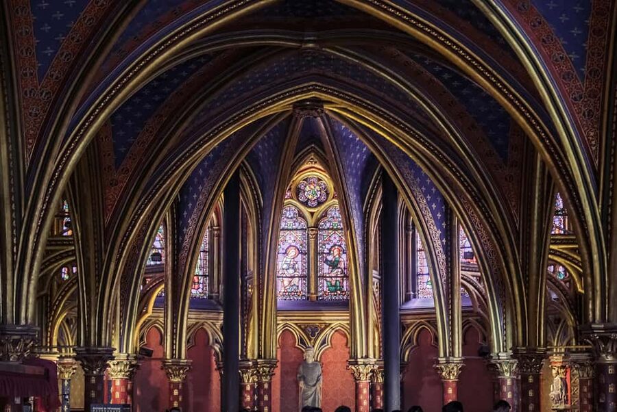 Paris: Notre Dame and Île de la Cité Walking Tour - Key points to know before booking