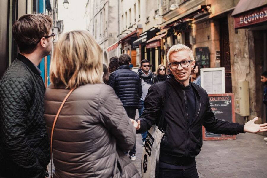 Paris: Notre Dame and Île de la Cité Walking Tour - What the $69 price really buys you