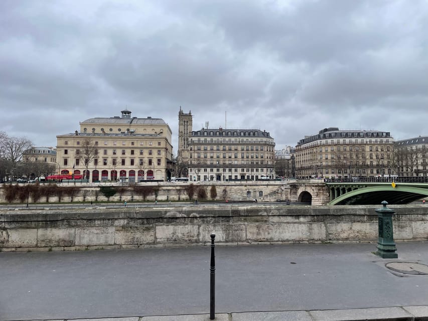 Paris: Notre-Dame Cathedral Exterior Guided Tour - Is $26 a fair price?