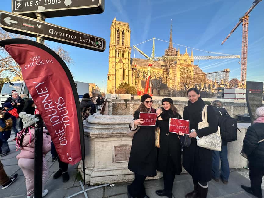 Paris: Notre Dame Cathedral Exterior Tour with Free Entry - Key points to know before booking