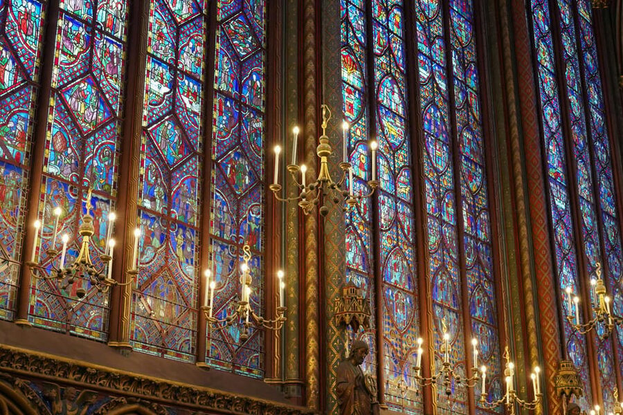 Paris: Notre Dame Cathedral Exterior Tour with Free Entry - Why Victor Hugo belongs in the tour