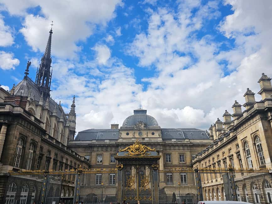 Paris: Notre Dame Outdoor Tour with Sainte-Chapelle / Crypt. - The Conciergerie package needs extra attention