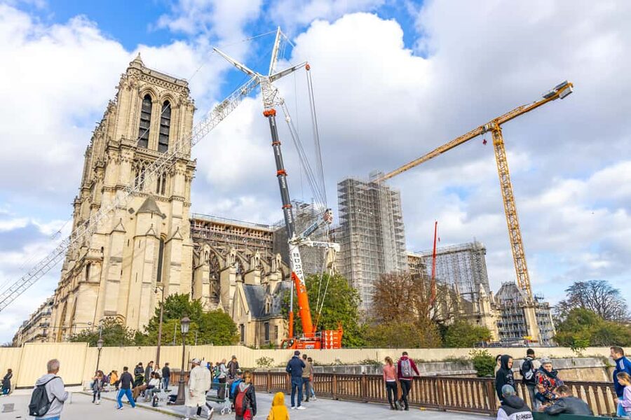 Paris: Notre Dame Outside Tour and Sainte Chapelle Ticket - Sainte Chapelle: the reason to value the ticket