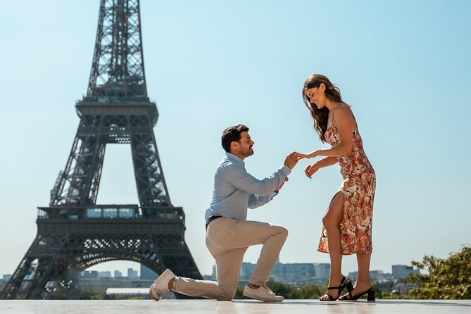 Paris One-Hour Private Photo Shoot - Your own location, from the Marais to Disneyland