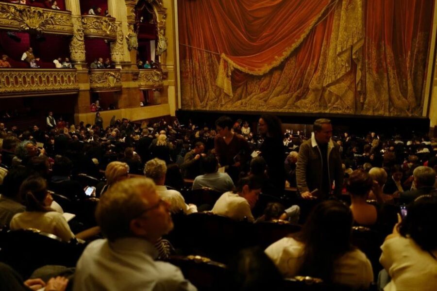 Paris: Opera Garnier and Seine River Cruise Tickets - Is $42 good value?