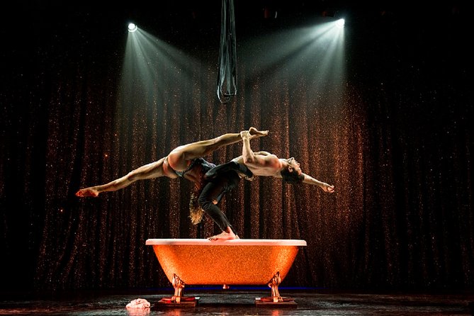 Paris Paradis Latin Cabaret Dinner and Show - Wine, Champagne, and the pace of dinner