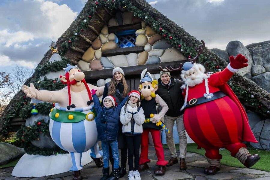 Paris: Parc Astérix Full-Day Entrance Ticket - Shows add more than filler between rides