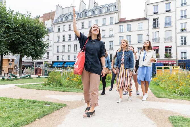 Paris Pastry Tour - Croissants, Macarons & Iconic French Desserts - A Breton crêpe and cider at Le Comptoir du Commerce