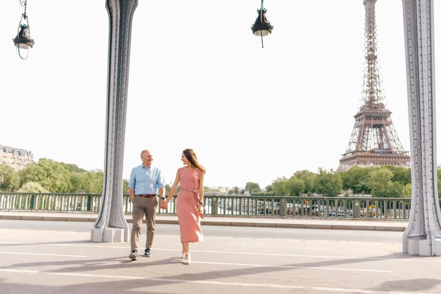Paris: Photo Shoot with a Private Travel Photographer - Key points to know before booking