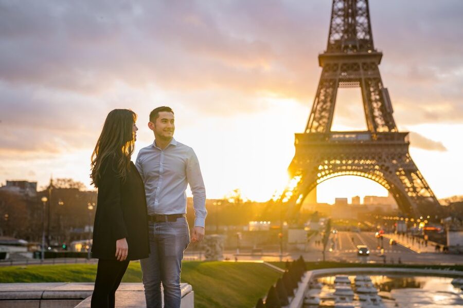 Paris: Photo Shoot with a Private Travel Photographer - Why a private Paris photo shoot makes sense