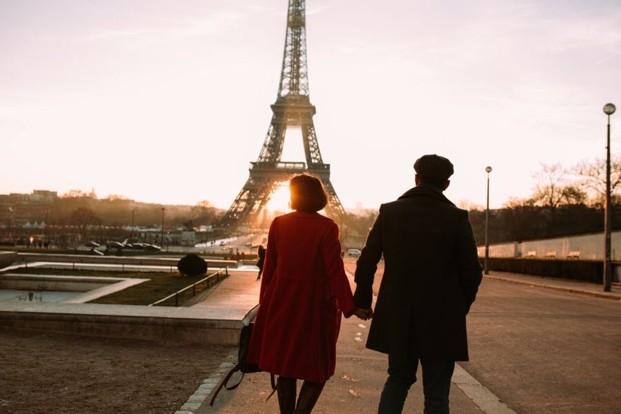 Paris: Photo Shoot with a Private Travel Photographer - Place du Trocadéro and the classic Paris view