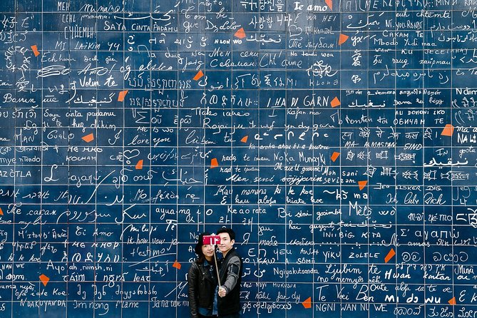 Paris Photography Masterclass - Private Photography Lesson - Starting at Pont Marie with your camera ready