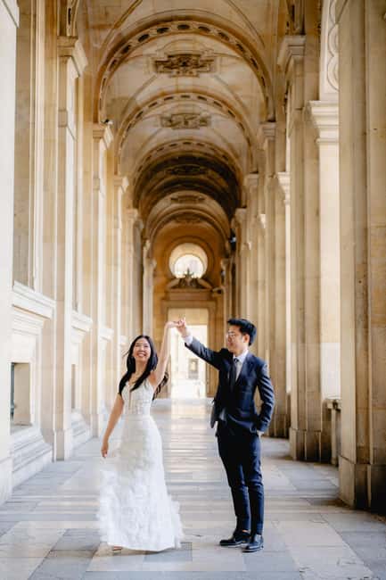Paris: Premium Professional Photo Shoot - The one-hour session, from first pose to final frame