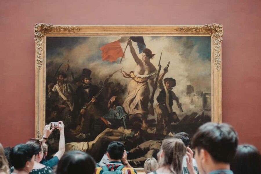 Paris: Priority Access Louvre with Host -Direct to Mona Lisa - What happens after the famous portrait