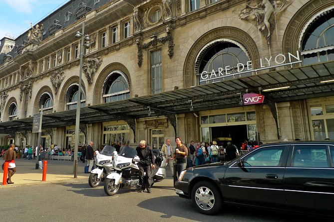 Paris Private Arrival Transfer: Railway Station to Hotel - Price and value at $48.27 per person