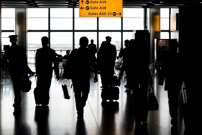 Paris Private Departure Transfer Hotel to CDG or ORLY Airports - The drive to CDG or Orly