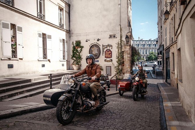 Paris Private Flexible Duration Guided Tour on a Vintage Sidecar - Eiffel Tower, Trocadéro, and the Seine