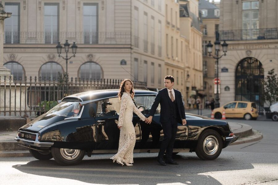 Paris: Private Guided City Tour in a Traction Avant or DS 21 - Beginning at Place de la Concorde and the Champs-Élysées