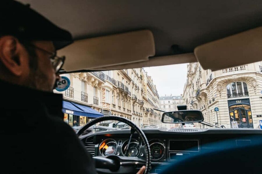 Paris: Private Guided City Tour in a Traction Avant or DS 21 - Comfort, access, and what to bring