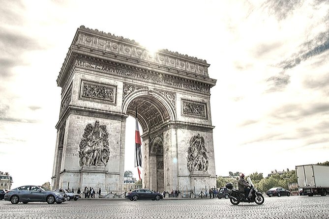 Paris Private Guided Layover Tours - Arc de Triomphe and the grand western avenue